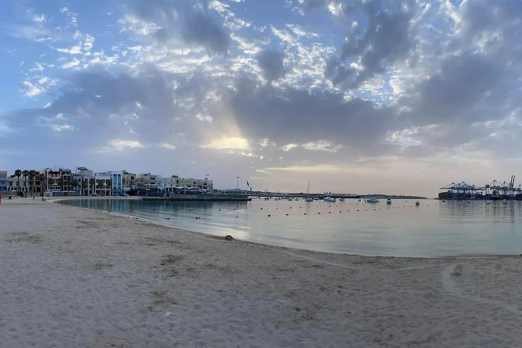 Appartamento Sunset Apt Modern 1 Bedroom Apt Near The Beach Birżebbuġa