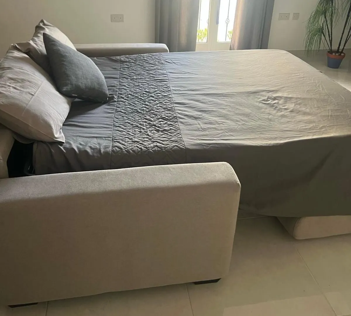 Sunset Apt Modern 1 Bedroom Apt Near The Beach Birżebbuġa 0*,  Malta
